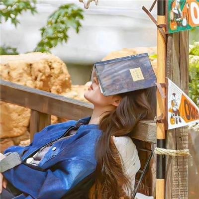 独家爆料：过气明星旧照被扒，平台紧急限流，连续多日